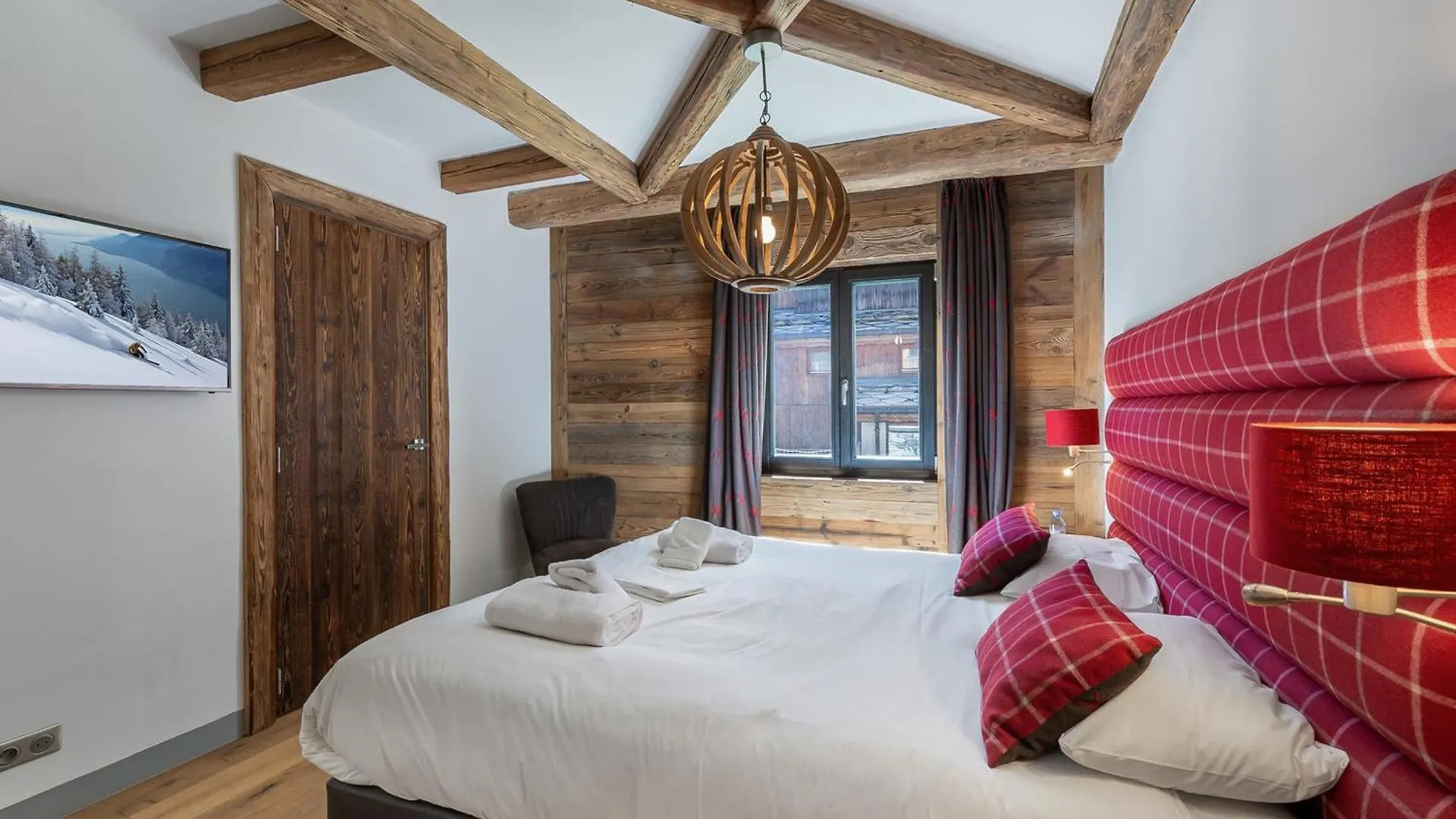 דירה Appartement D'Exception A Val-D'Isere Avec Sauna, Parking Et Wifi - Fr-1-567-54